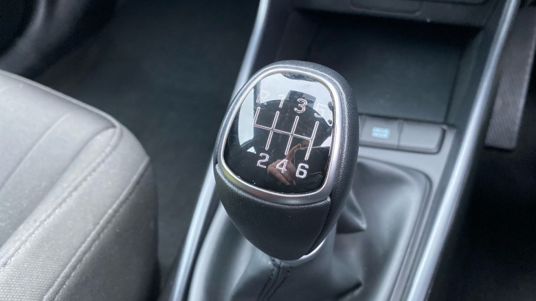 Hyundai BAYON 1.0 TGDi 48V MHEV SE Connect 5dr Petrol Hatchback